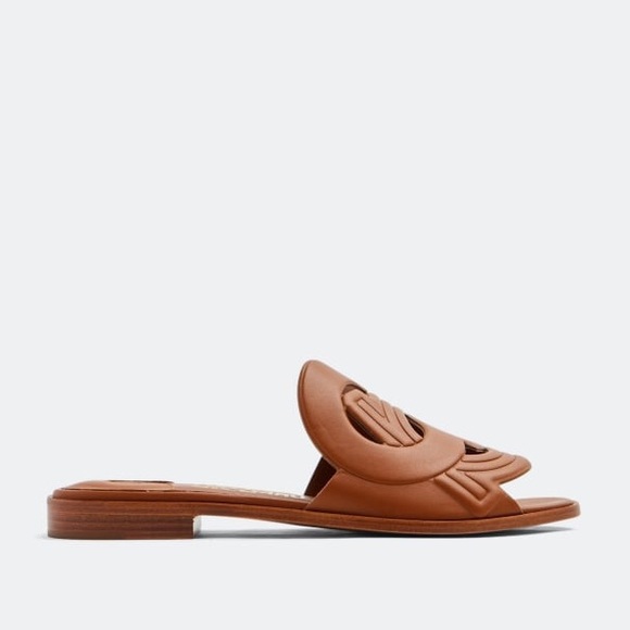 FERRAGAMO Gancini sandals - Picture 4 of 16